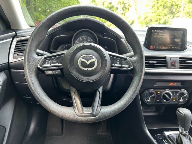 Used 2017 MAZDA MAZDA3 Sport FWD image 10