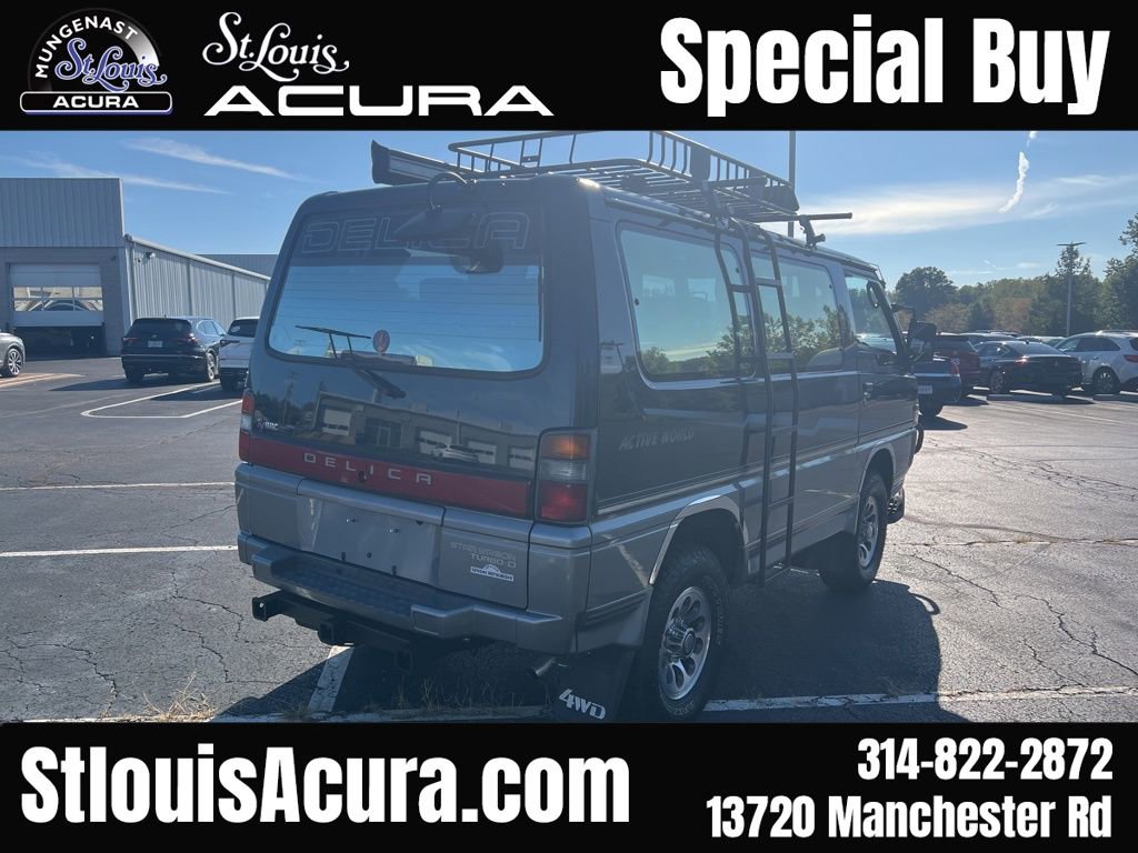 Used 1991 Mitsubishi Other Mitsubishi Models Delica image 3
