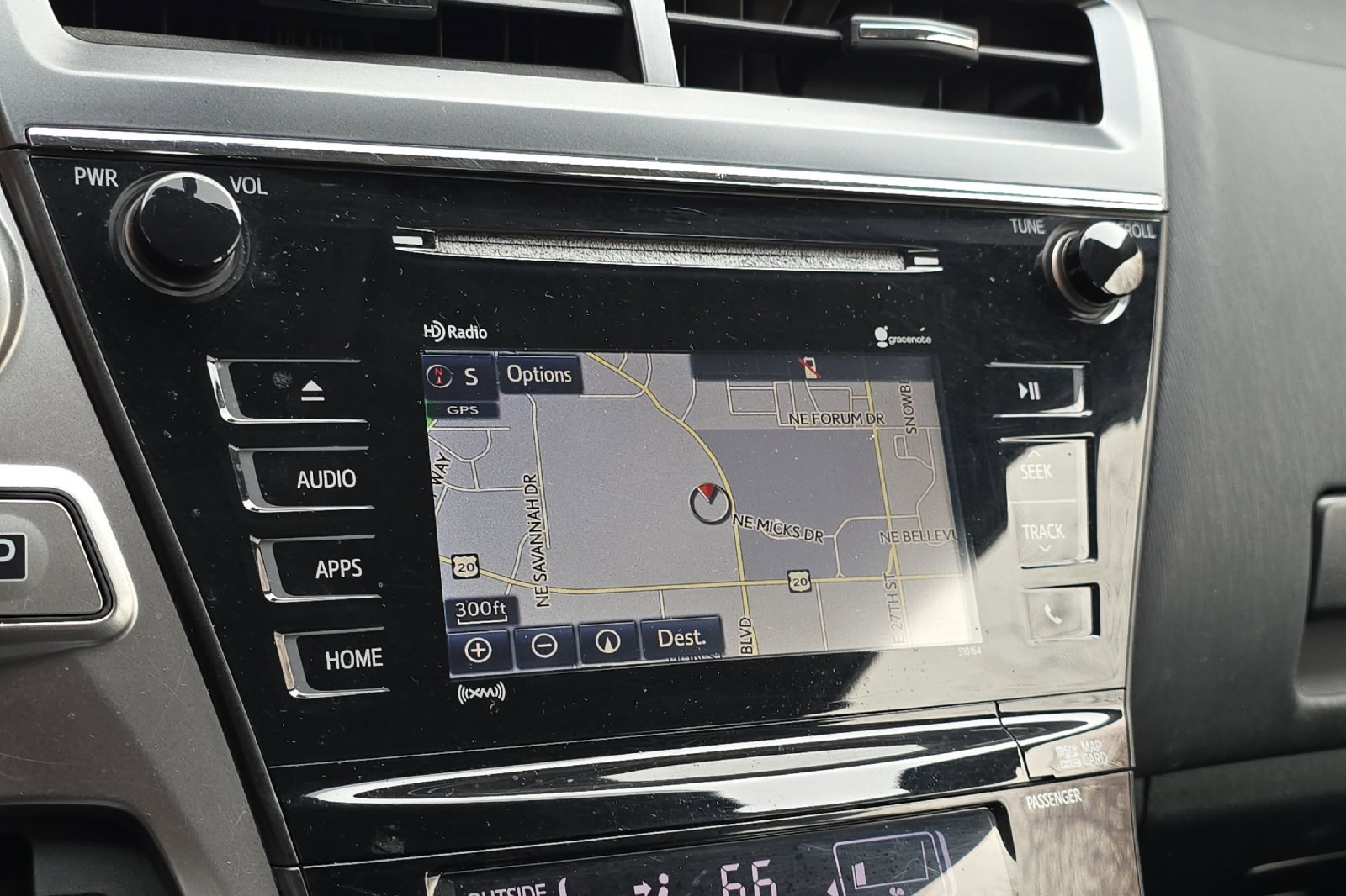 Used 2017 Toyota Prius V Four image 25