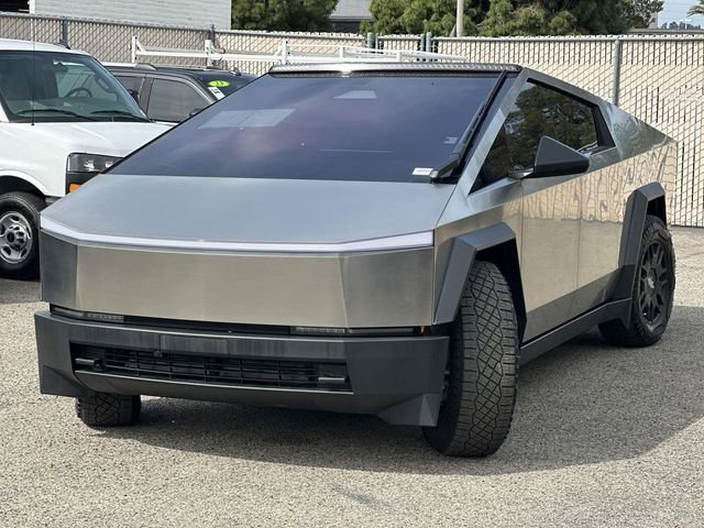 Used 2024 Tesla Cybertruck Cyberbeast AWD/4WD image 8