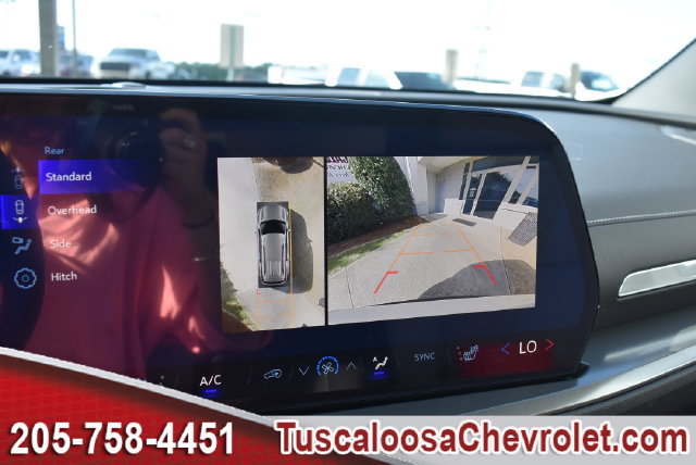 New 2027 Chevrolet Traverse LT w/ Driver Confidence Package FWD image 30