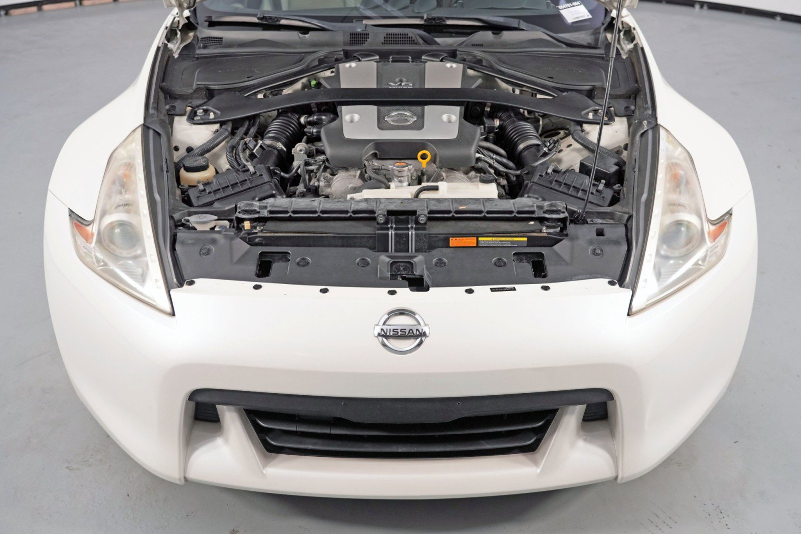 Used 2011 Nissan 370Z Touring image 7