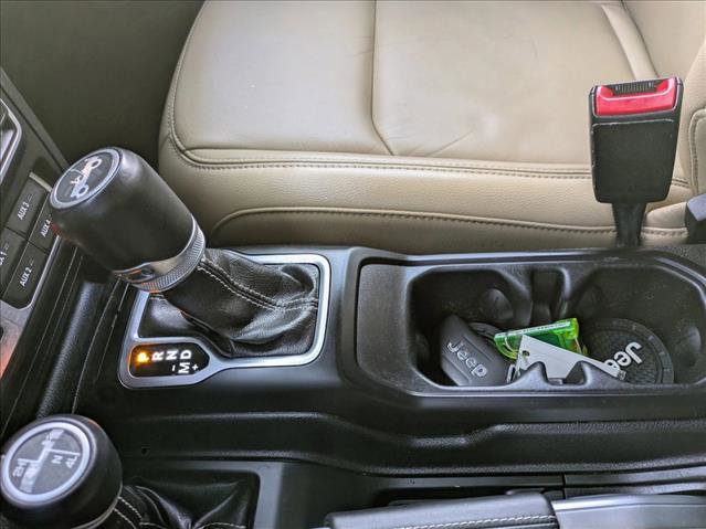 Used 2018 Jeep Wrangler Unlimited Rubicon image 15