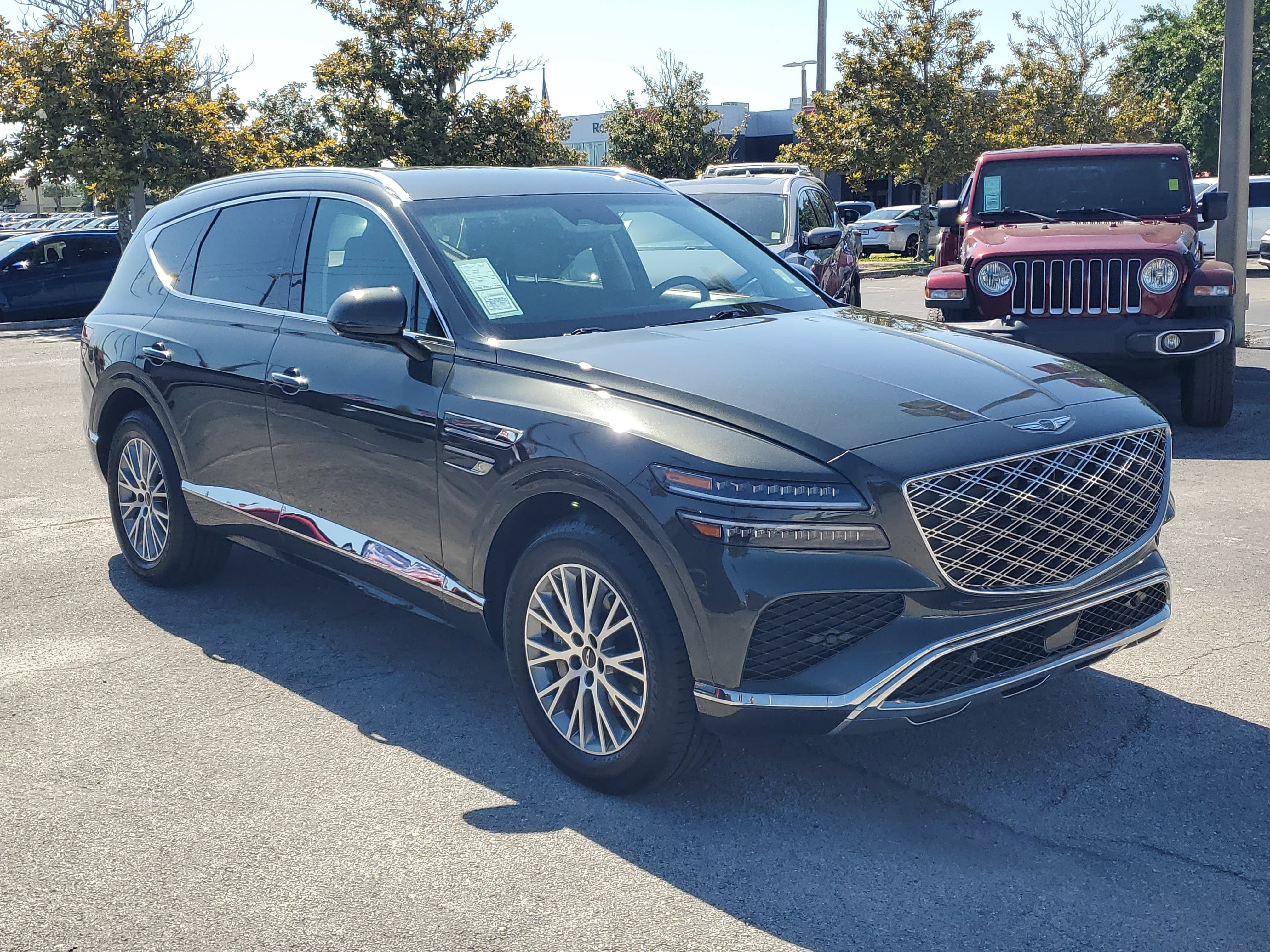 Used 2025 Genesis GV80 2.5T Standard AWD/4WD image 3