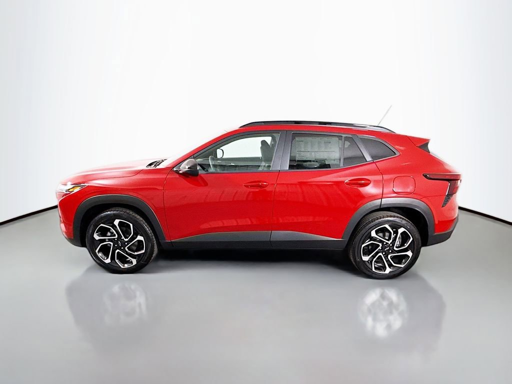 New 2026 Chevrolet Trax RS w/ Driver Confidence Package FWD image 4