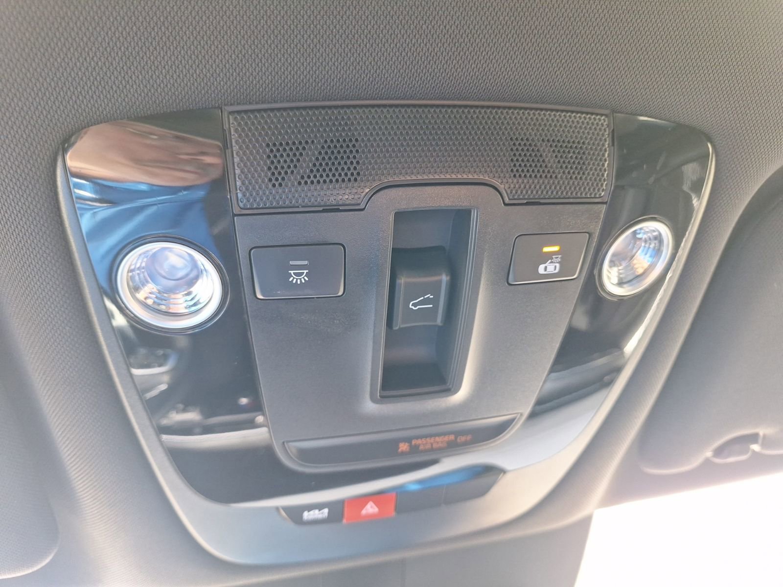 Used 2025 Kia K5 GT w/ GT1 Package image 19