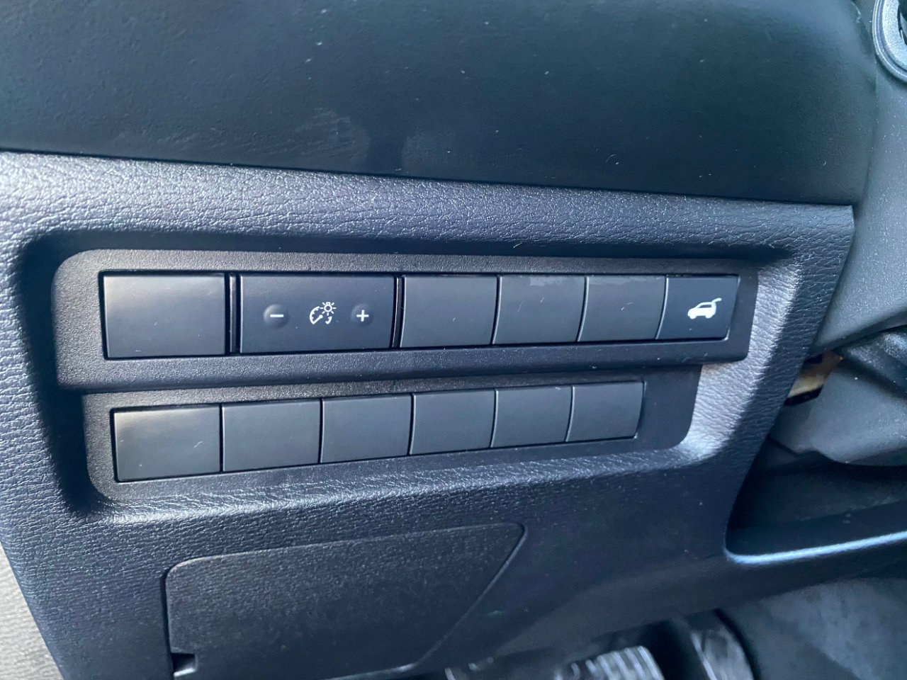 Used 2024 Mitsubishi Outlander SE Black Edition image 70