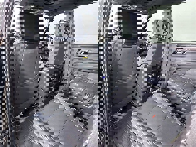 Used 2026 GMC Yukon Elevation w/ Elevation Premium Package image 22