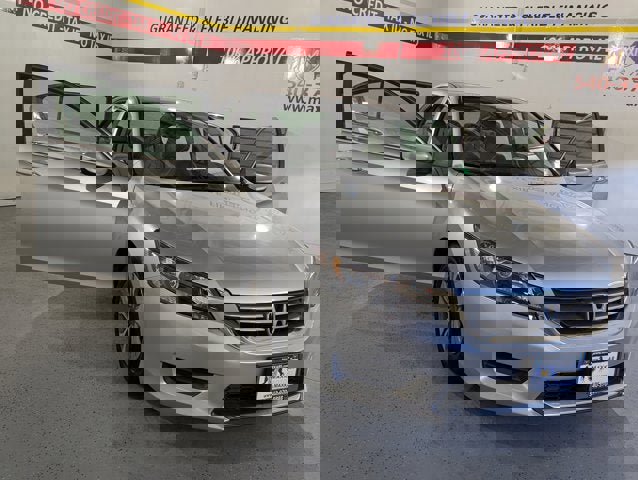 Used 2015 Honda Accord LX image 9