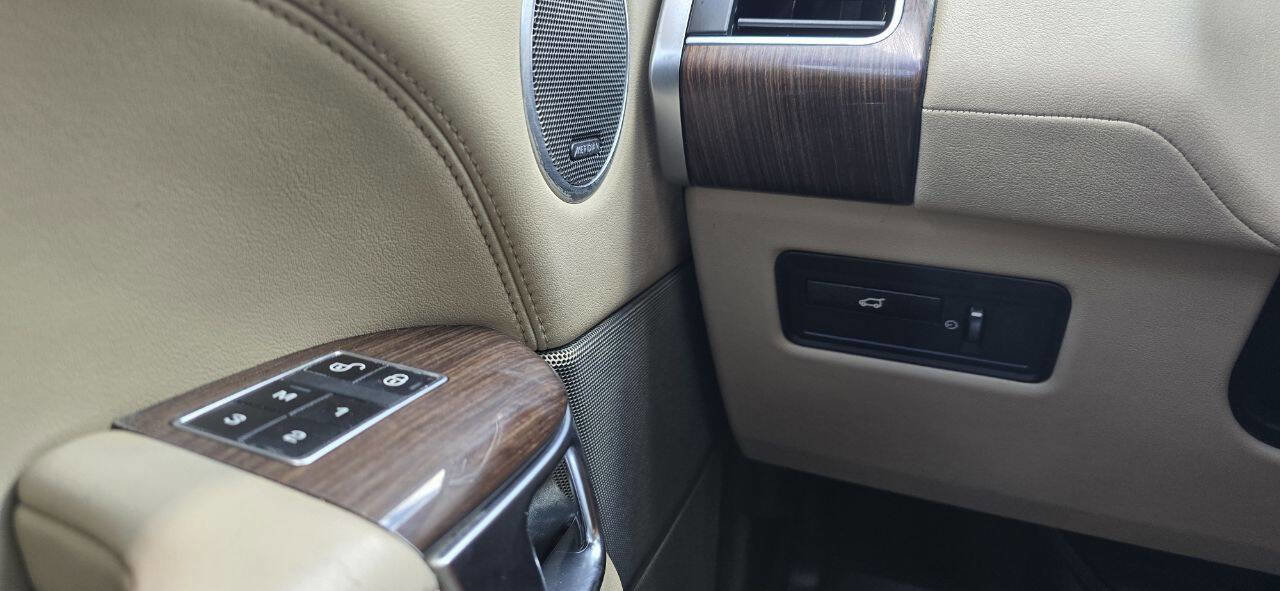 Used 2014 Land Rover Range Rover Sport HSE image 22