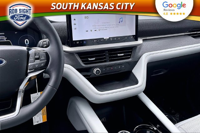 New 2026 Ford Explorer Platinum w/ LUX Leather Package AWD/4WD image 6