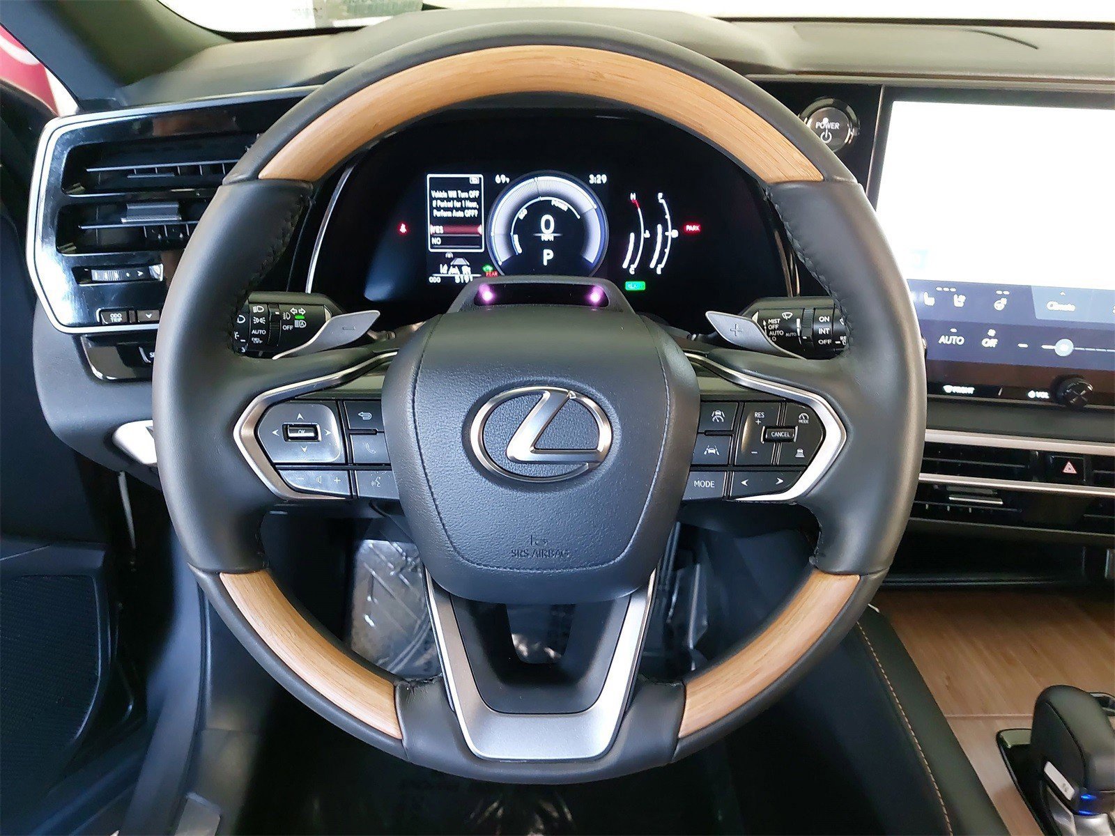 Used 2024 Lexus RX 350h image 17