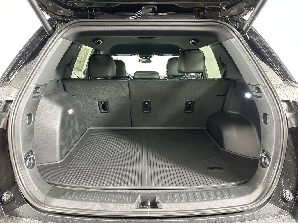 New 2026 Chevrolet Equinox LT w/ Convenience Package II image 25