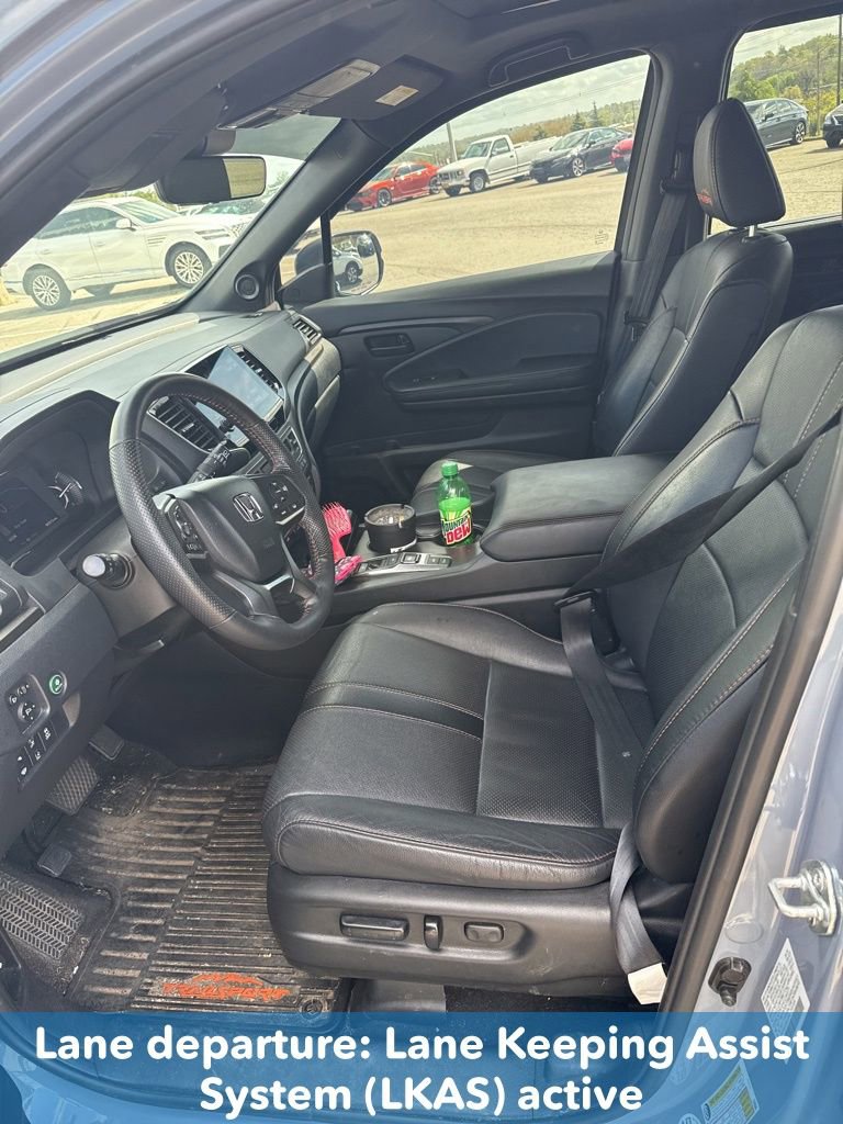 Used 2024 Honda Passport TrailSport image 16