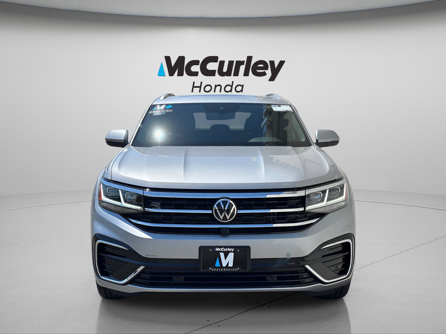 Used 2023 Volkswagen Atlas Cross Sport SEL Premium R-Line AWD/4WD image 9