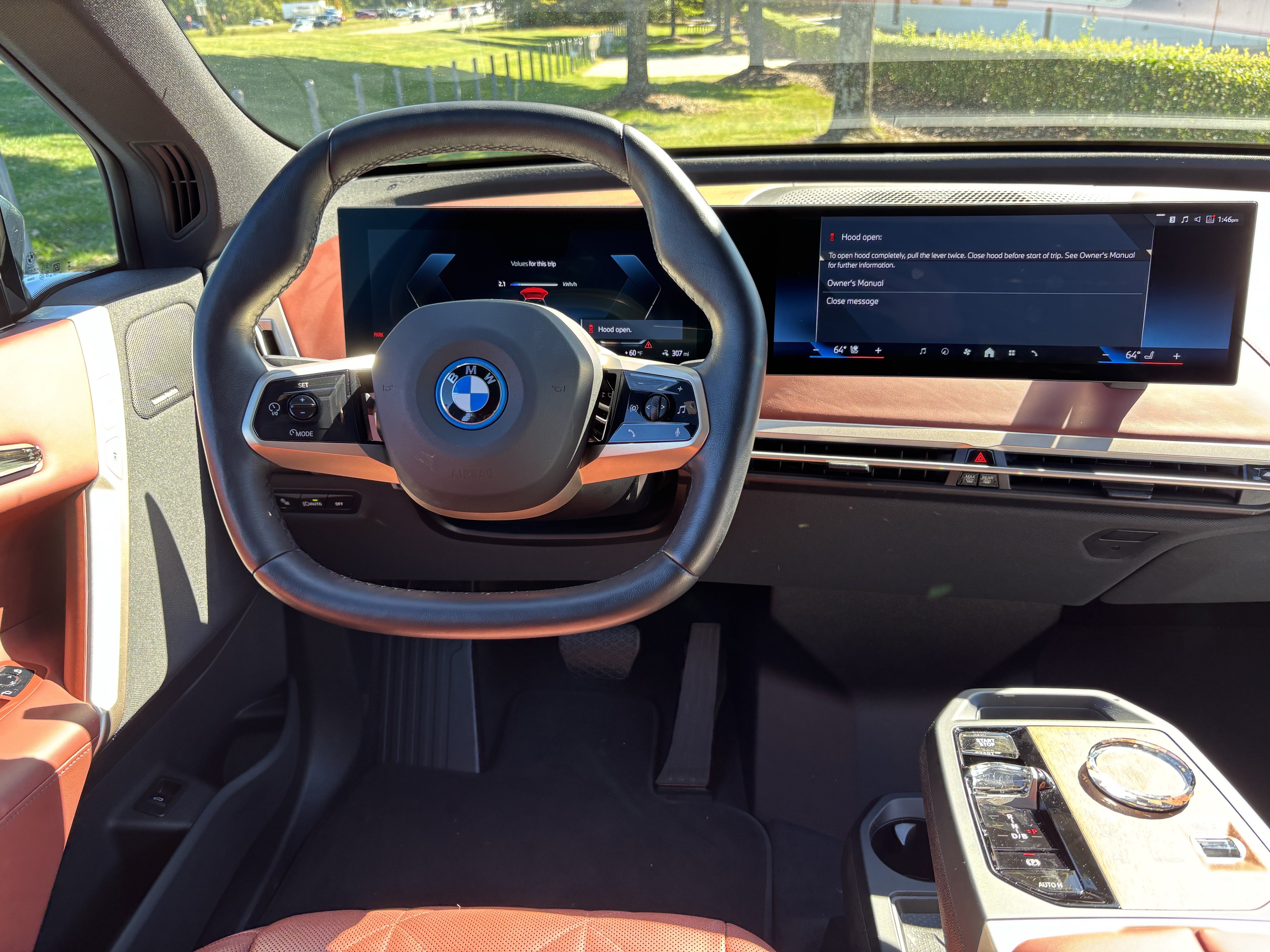 Certified 2024 BMW iX xDrive50 w/ Premium Package AWD/4WD image 30
