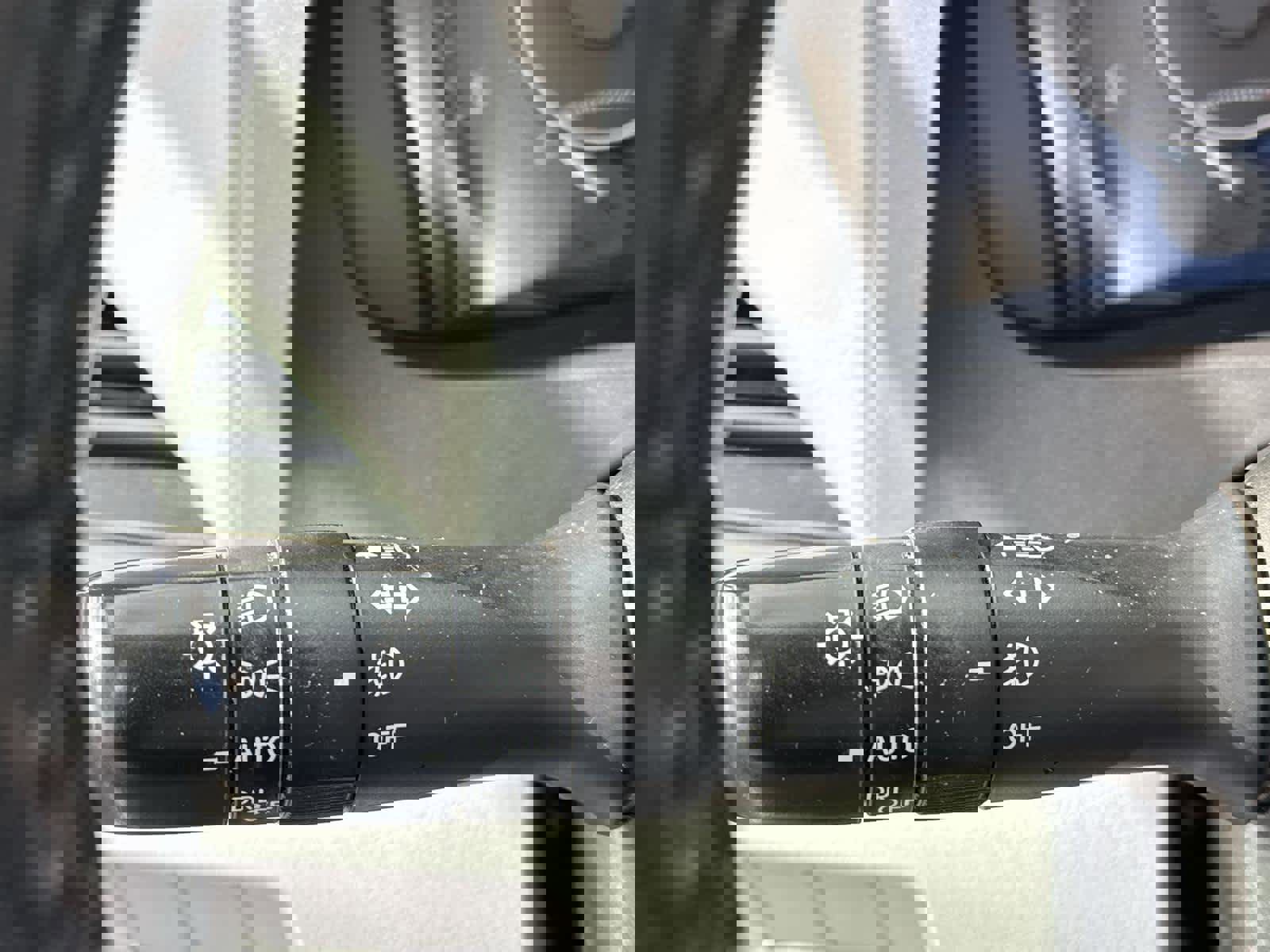 Used 2020 Toyota Sienna XLE image 21