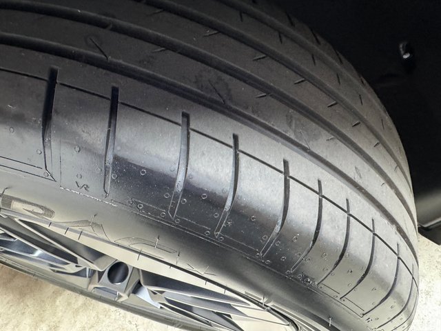 Used 2026 BMW iX xDrive60 image 29