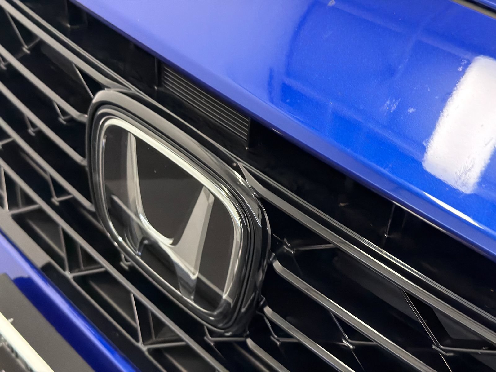 Used 2025 Honda Accord Sport image 12