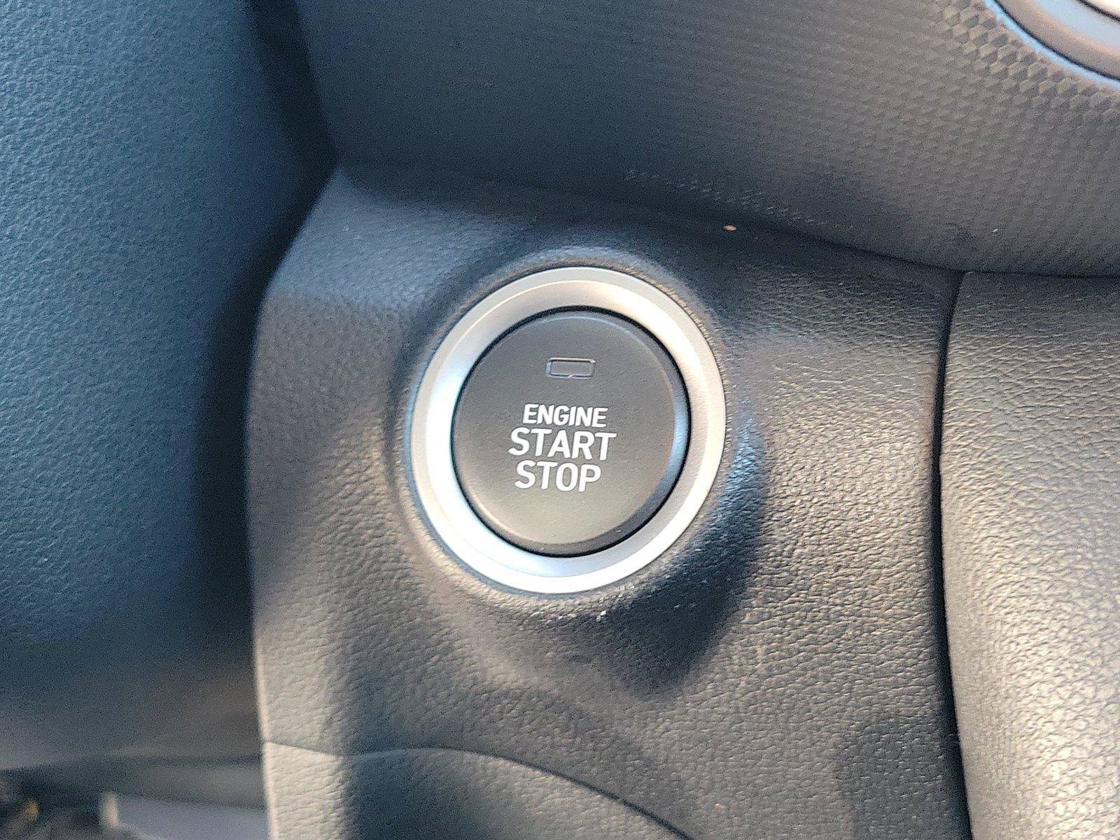 Used 2018 Hyundai Kona SEL FWD image 29