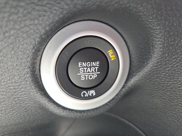 New 2026 Chrysler Pacifica Limited w/ S Appearance Package image 28