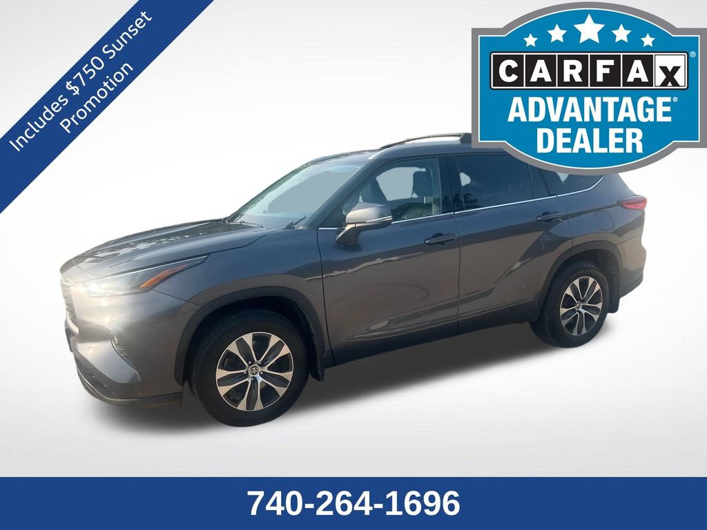 Used 2022 Toyota Highlander XLE