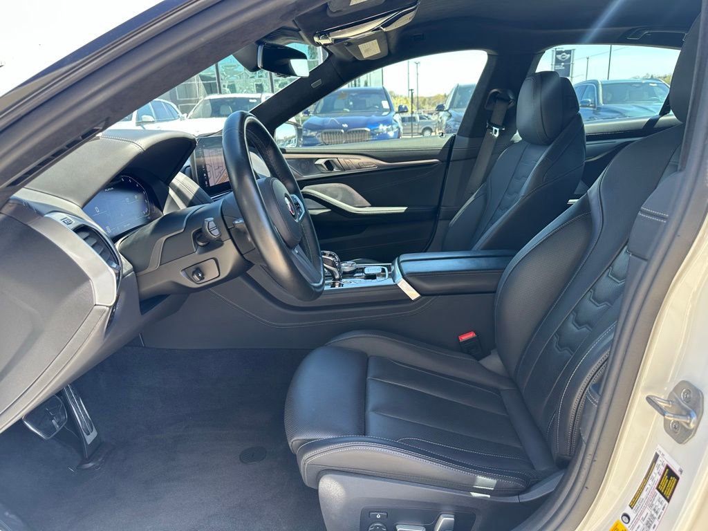 Used 2023 BMW ALPINA B8 xDrive Gran Coupe AWD/4WD image 26