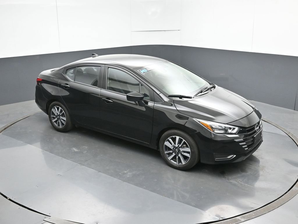 Used 2025 Nissan Versa SV image 46