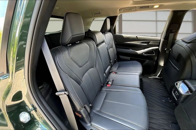 Certified 2026 INFINITI QX60 Luxe w/ Cargo Package AWD/4WD image 27