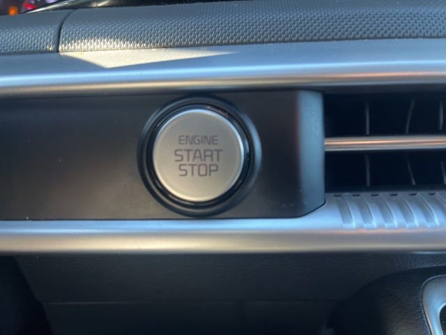 Used 2022 Kia K5 LXS image 21