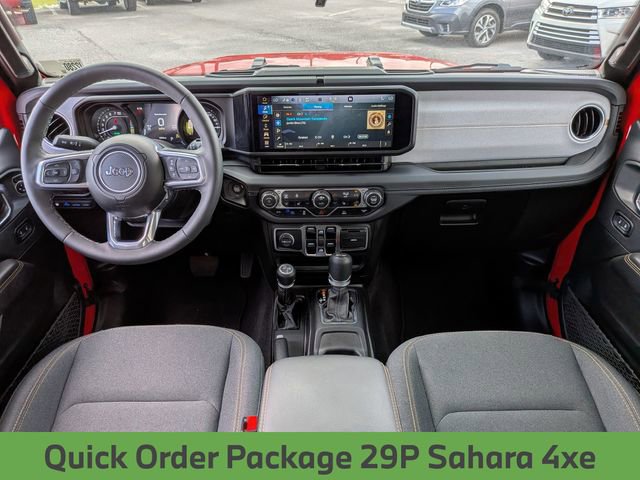 Used 2025 Jeep Wrangler Unlimited Sahara image 25