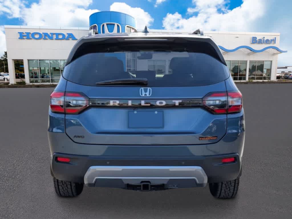 New 2026 Honda Pilot TrailSport image 4