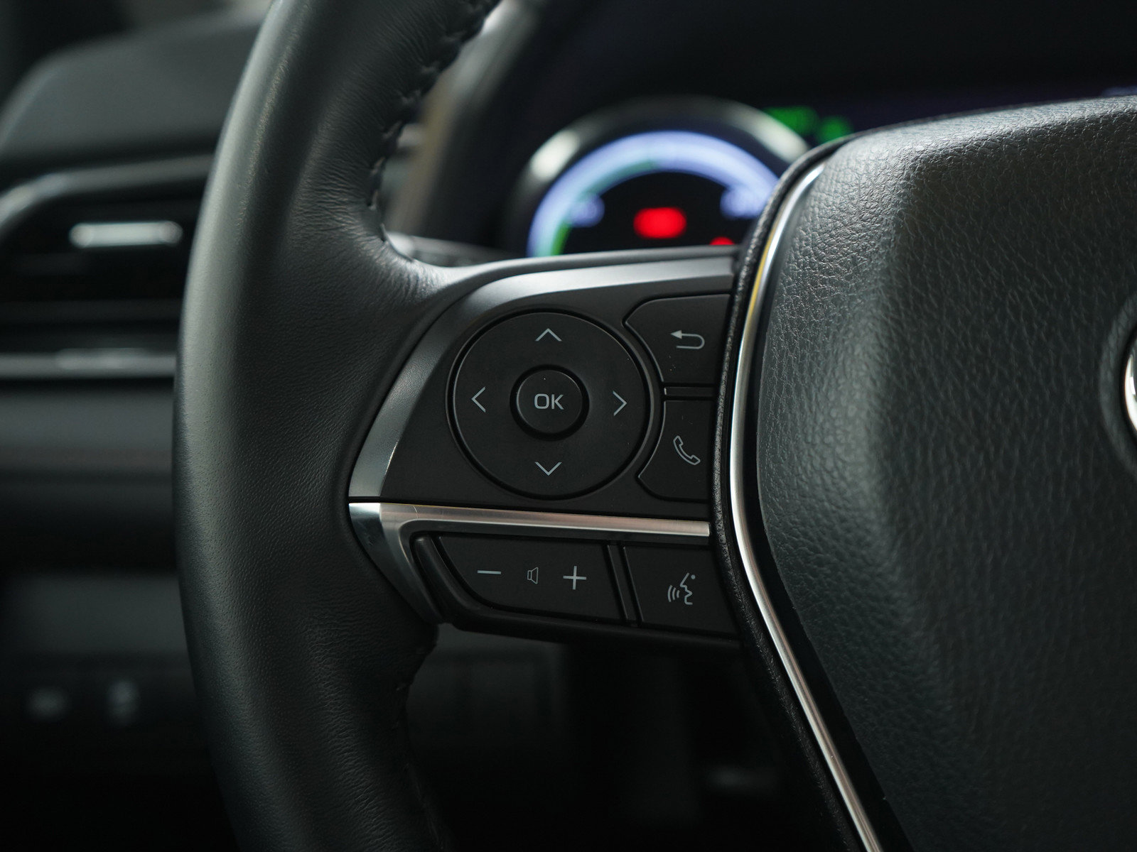 Used 2020 Toyota Camry XLE image 26