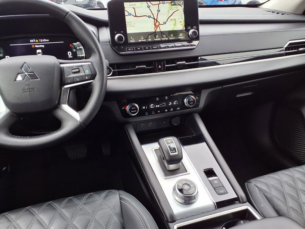 Used 2024 Mitsubishi Outlander SEL image 7