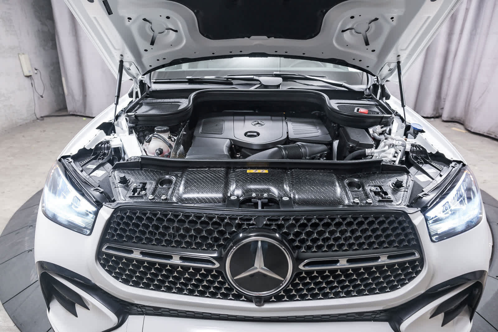 Used 2026 Mercedes-Benz GLE 450e 4MATIC image 33