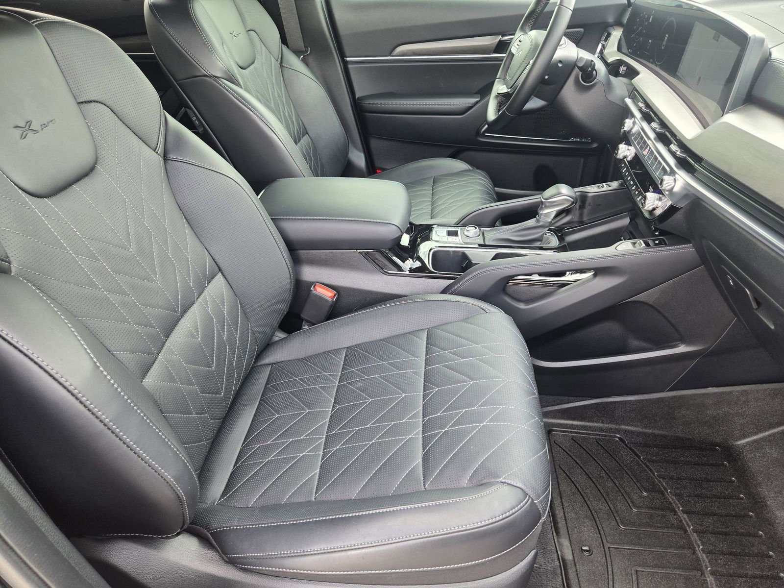 Used 2024 Kia Telluride SX Prestige X-Pro AWD/4WD image 15