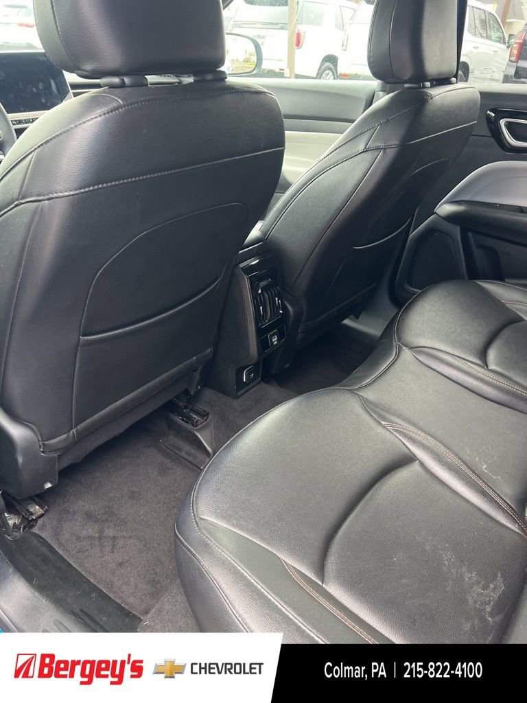 Used 2024 Jeep Compass Limited image 19