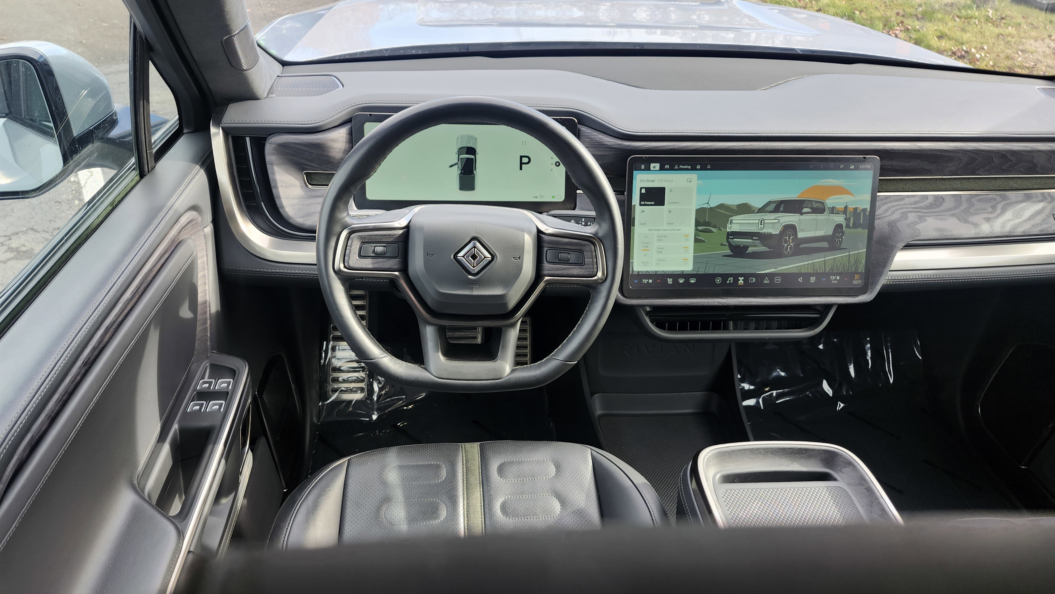 Used 2022 Rivian R1T Launch Edition image 27