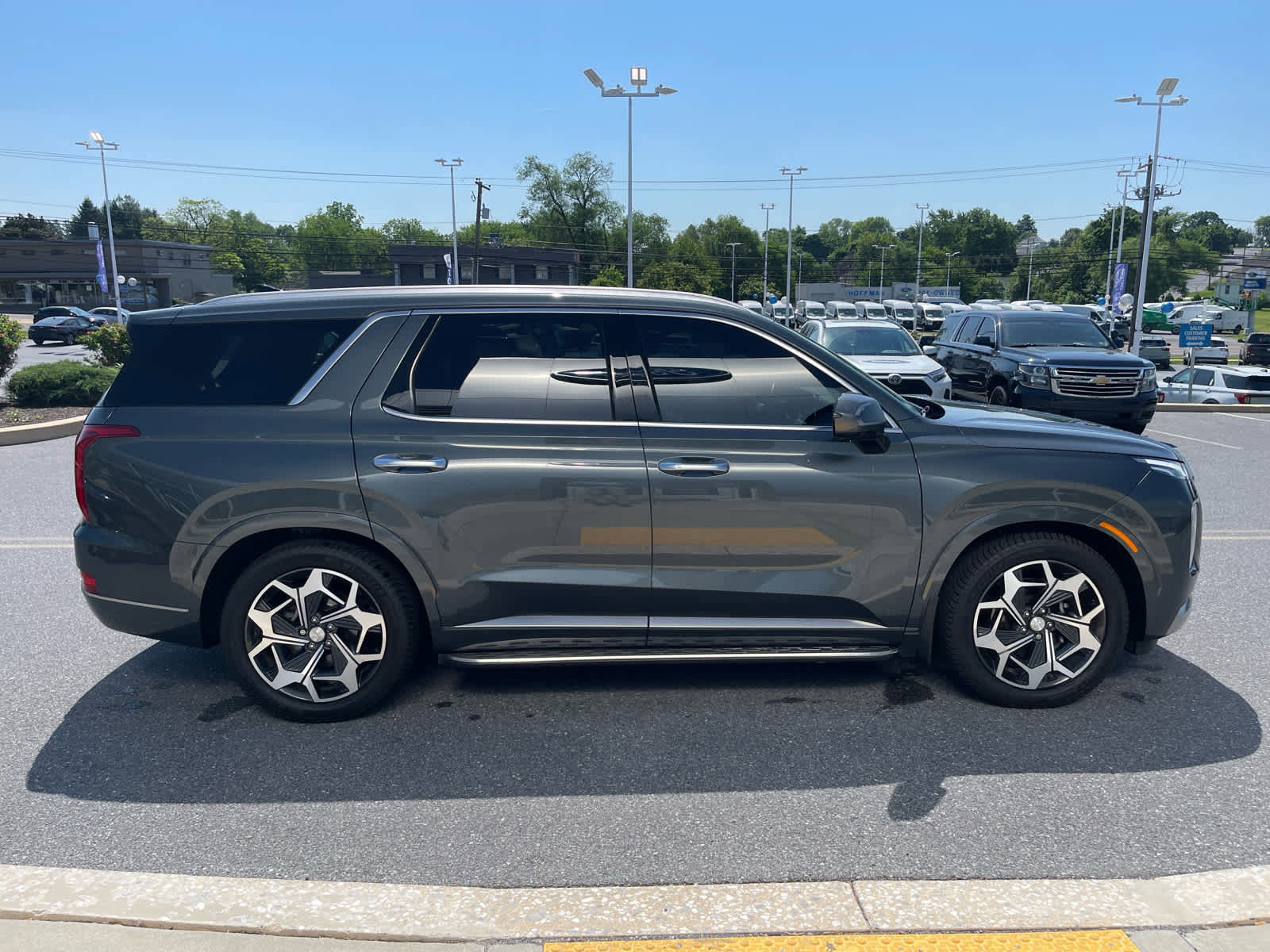 Used 2022 Hyundai Palisade Calligraphy w/ Cargo Package AWD/4WD image 6