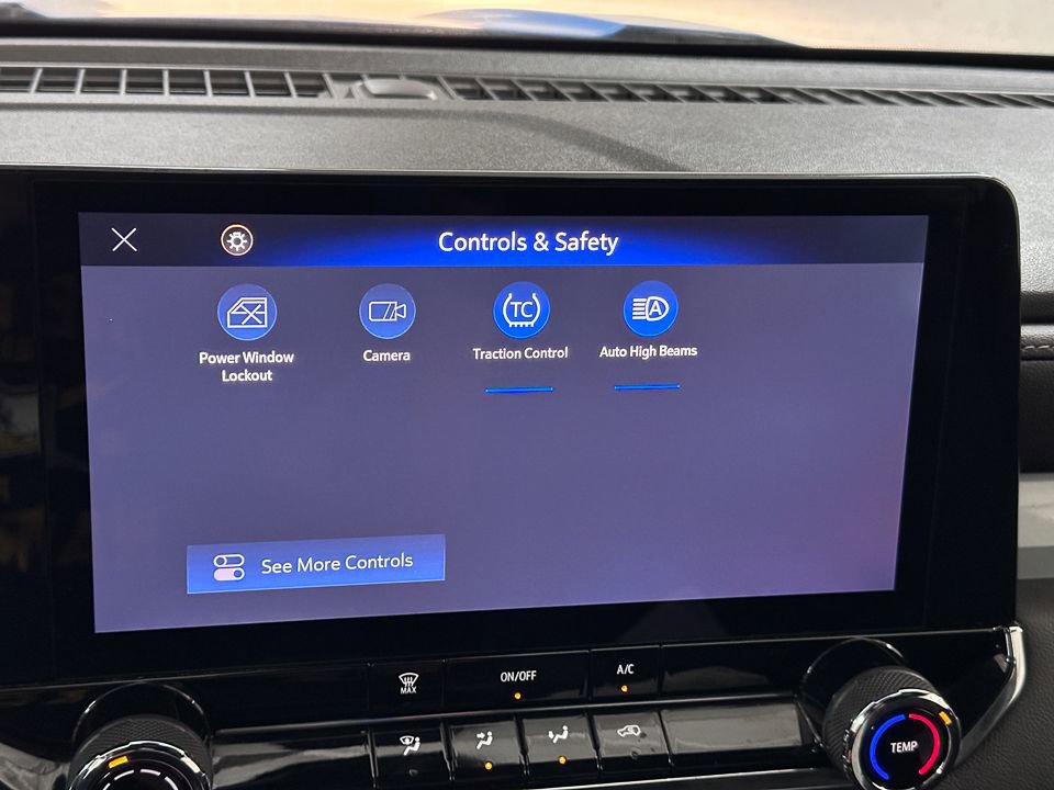 Used 2023 Chevrolet Colorado LT image 45