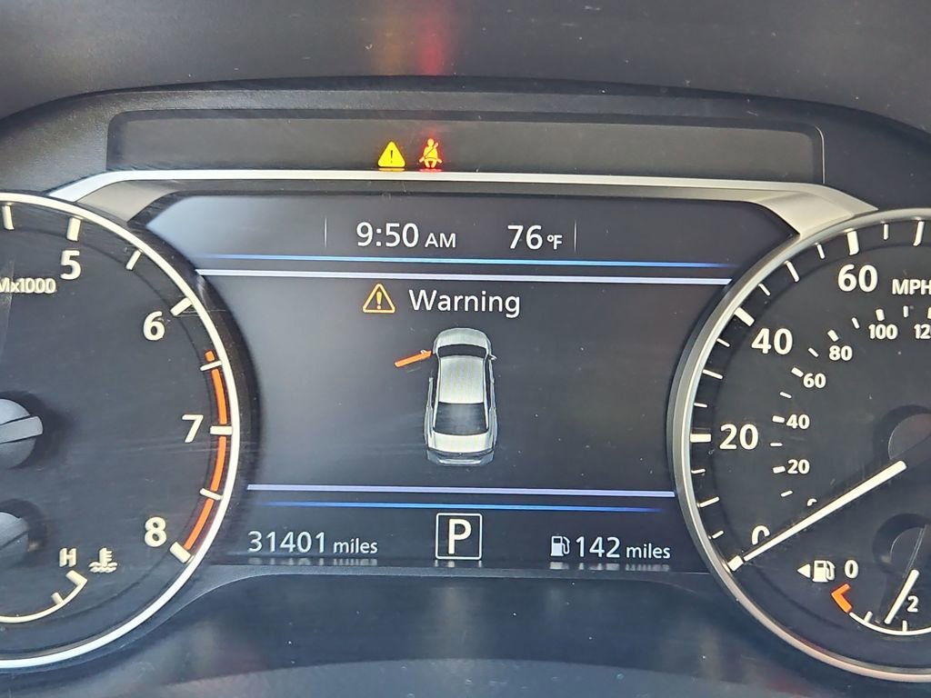 Used 2024 Nissan Altima 2.5 SV image 13