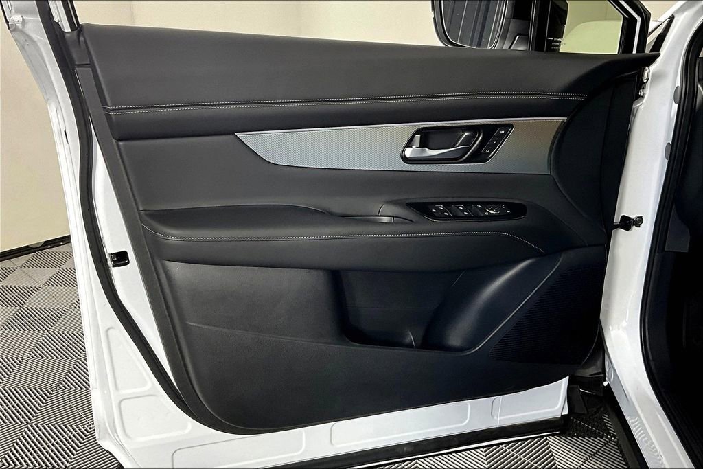 New 2025 Nissan Murano SL w/ Cargo Package image 28