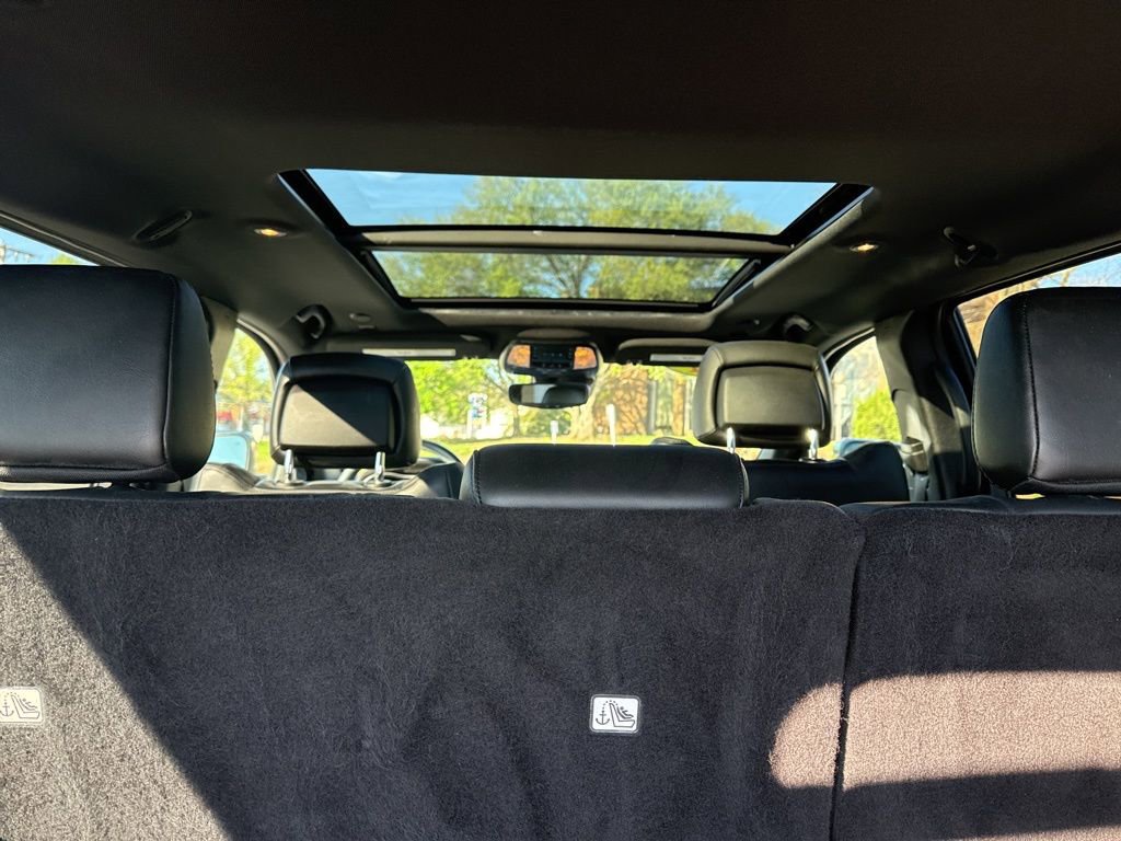 Used 2021 Jeep Grand Cherokee Limited w/ Luxury Group II image 4