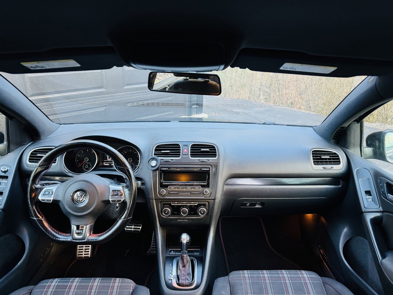 Used 2014 Volkswagen GTI Wolfsburg Edition FWD image 5