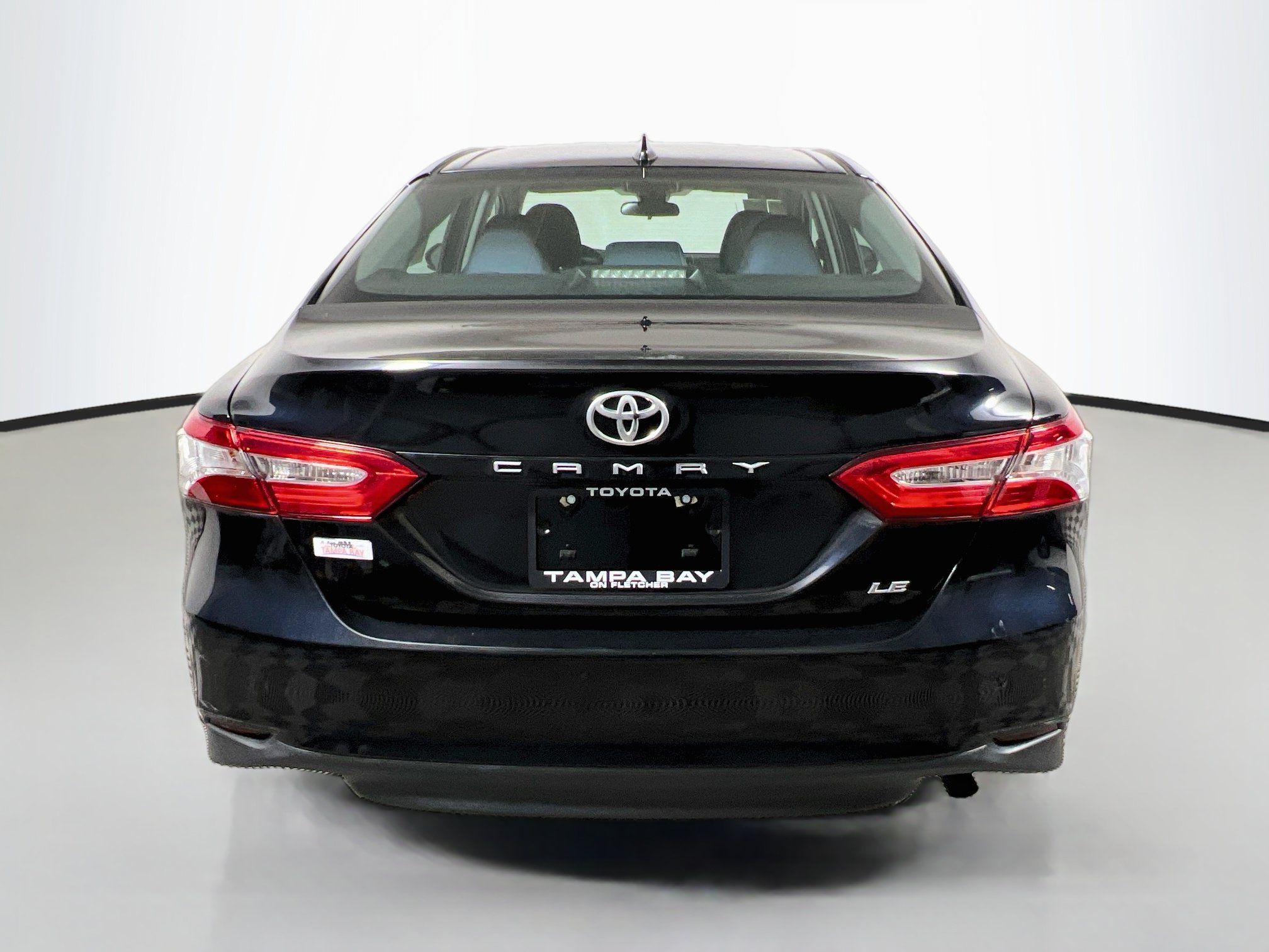 Used 2019 Toyota Camry LE FWD image 6