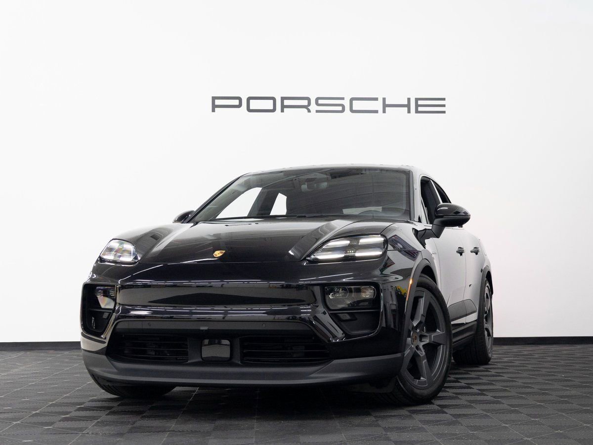 New 2025 Porsche Macan 4 Electric