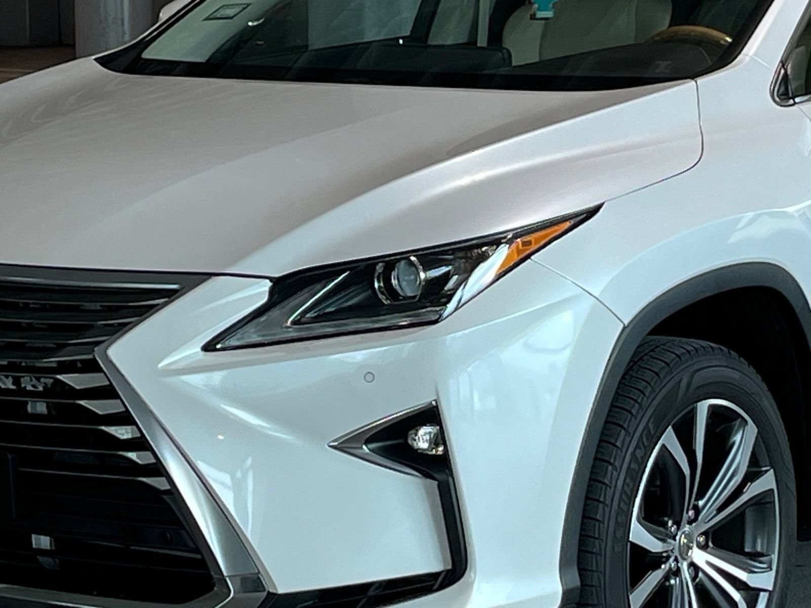 Used 2016 Lexus RX 350 AWD w/ Premium Package image 4