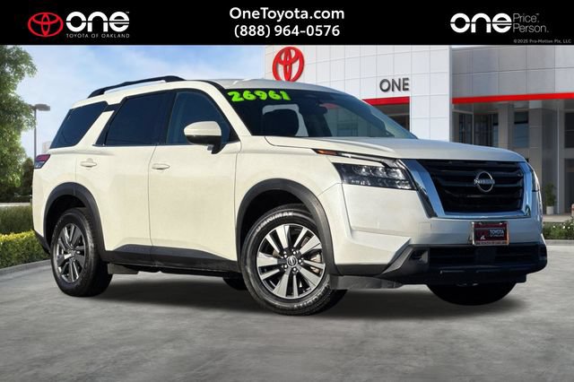 Used 2024 Nissan Pathfinder SV AWD/4WD 360° Tour