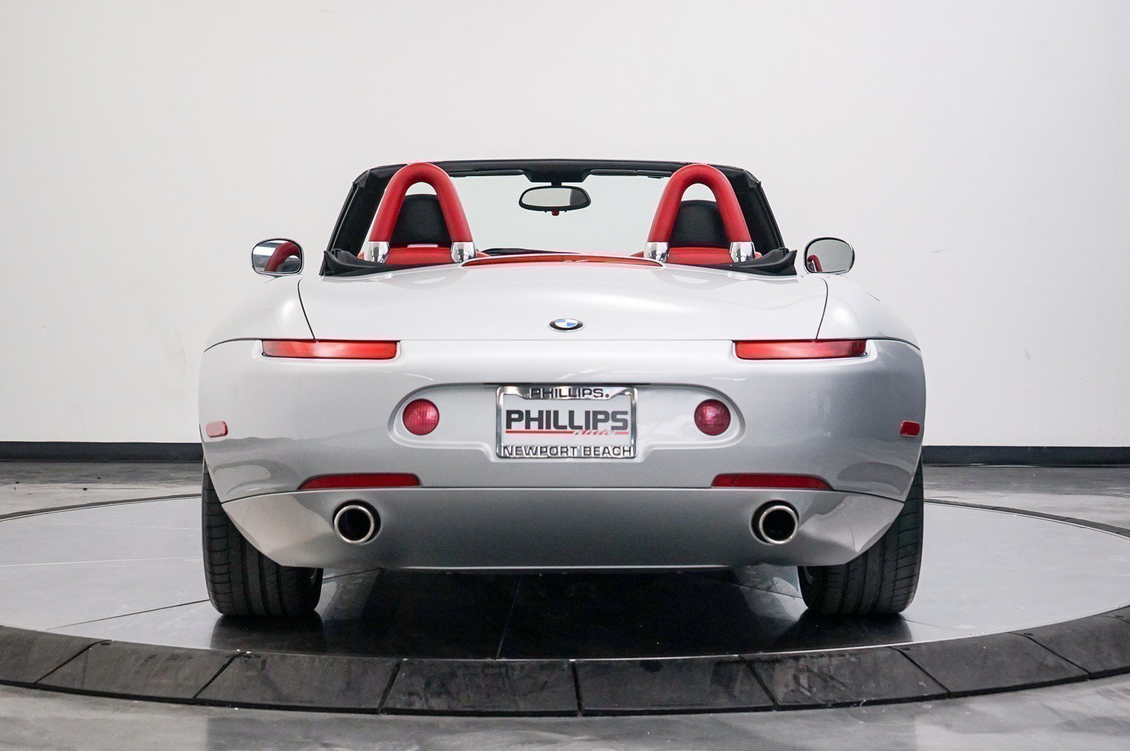 Used 2003 BMW Z8 image 12
