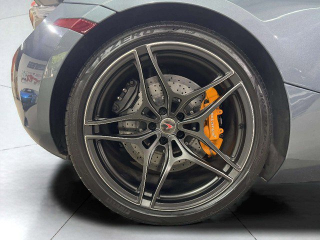 Used 2018 McLaren 720S Performance image 65